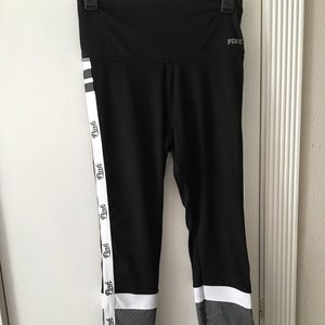 PINK Ultimate Leggings-size small